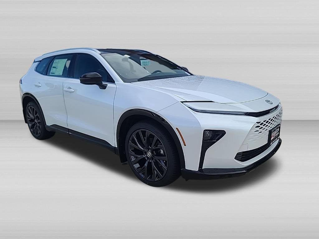 2026 Toyota Toyota Crown Signia Limited