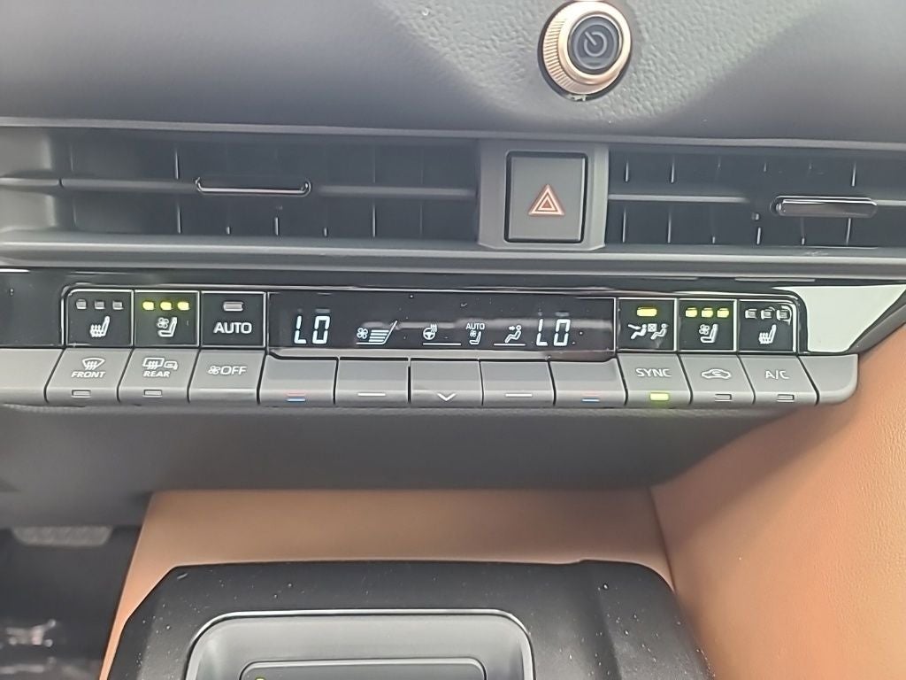 2026 Toyota Toyota Crown Signia Limited