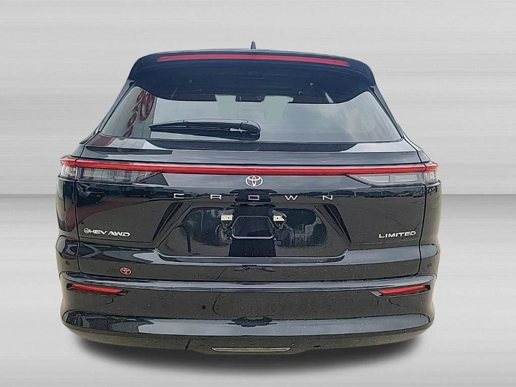 2026 Toyota Toyota Crown Signia Limited