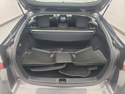 2022 Toyota Prius LE