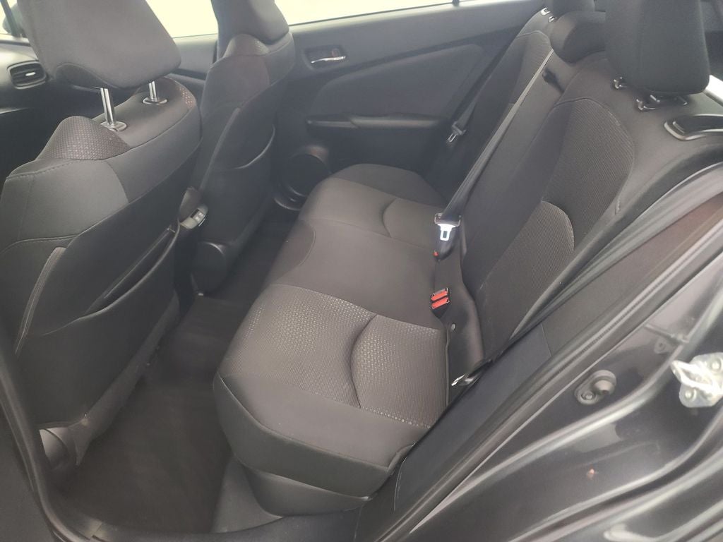 2022 Toyota Prius LE