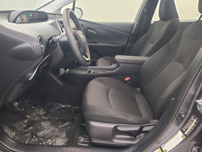 2022 Toyota Prius LE