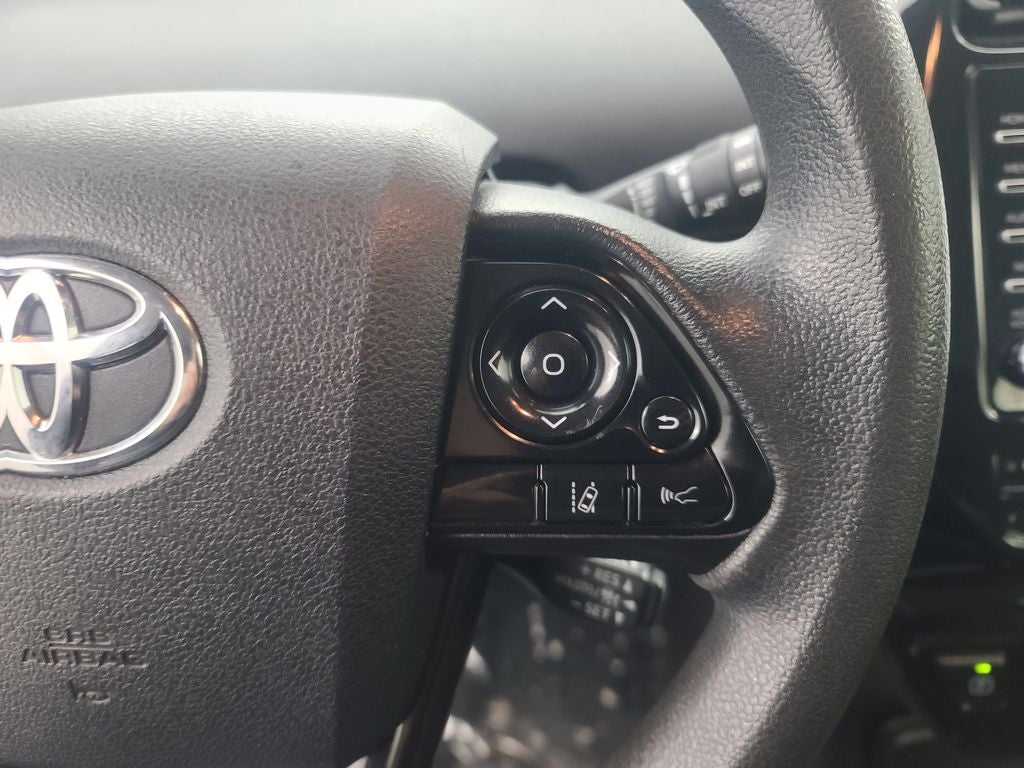 2022 Toyota Prius LE