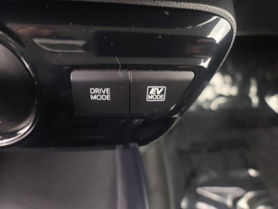 2022 Toyota Prius LE
