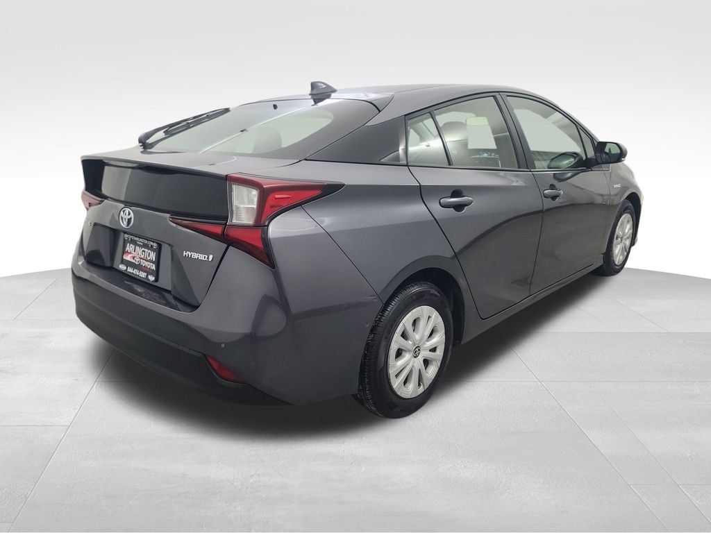2022 Toyota Prius LE