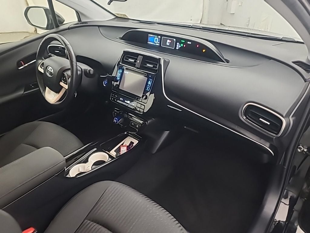 2016 Toyota PRIUS Three