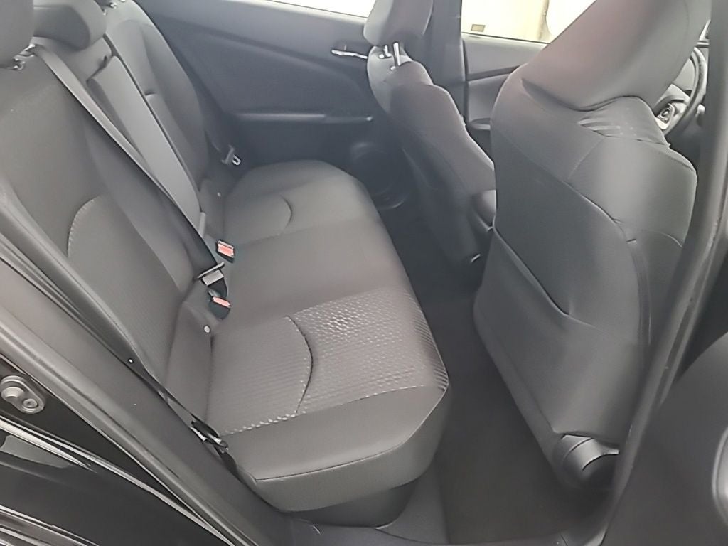 2016 Toyota PRIUS Three