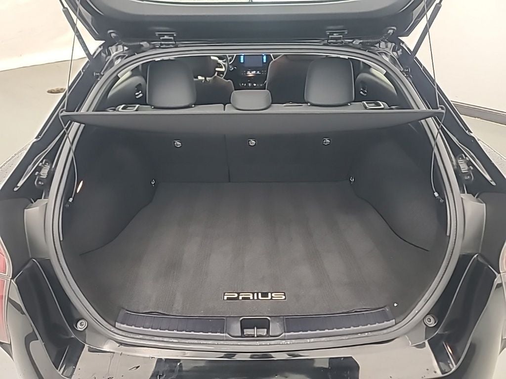 2016 Toyota PRIUS Three