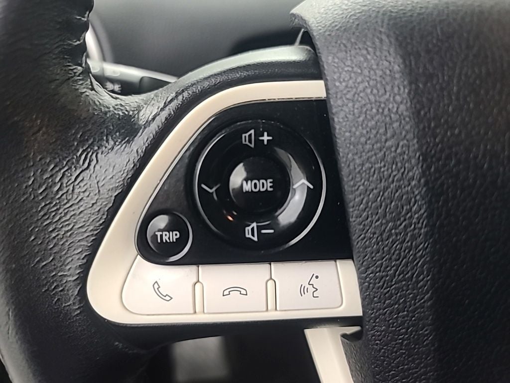 2016 Toyota PRIUS Three