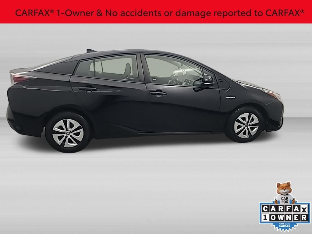 2016 Toyota PRIUS Three