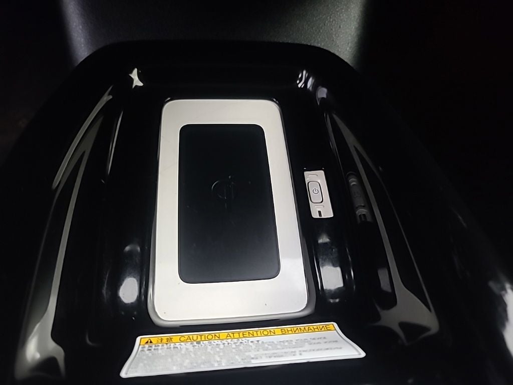 2016 Toyota PRIUS Three