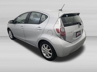 2013 Toyota PRIUS c Three