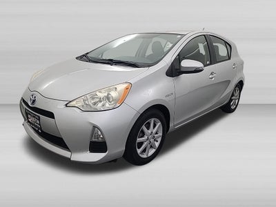 2013 Toyota PRIUS c Three