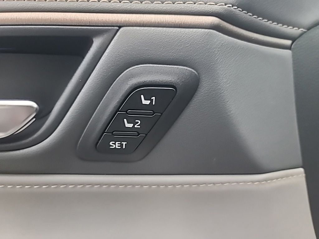 2023 Toyota Venza Limited