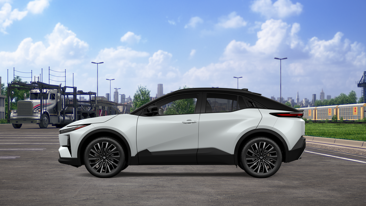 2026 Toyota C-HR XSE