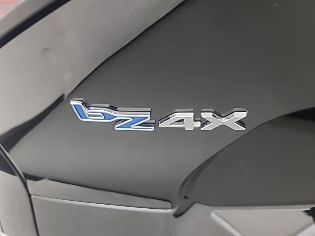 2025 Toyota bZ4X XLE