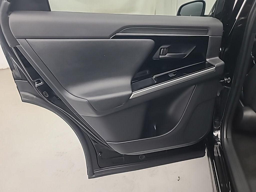 2025 Toyota bZ4X XLE