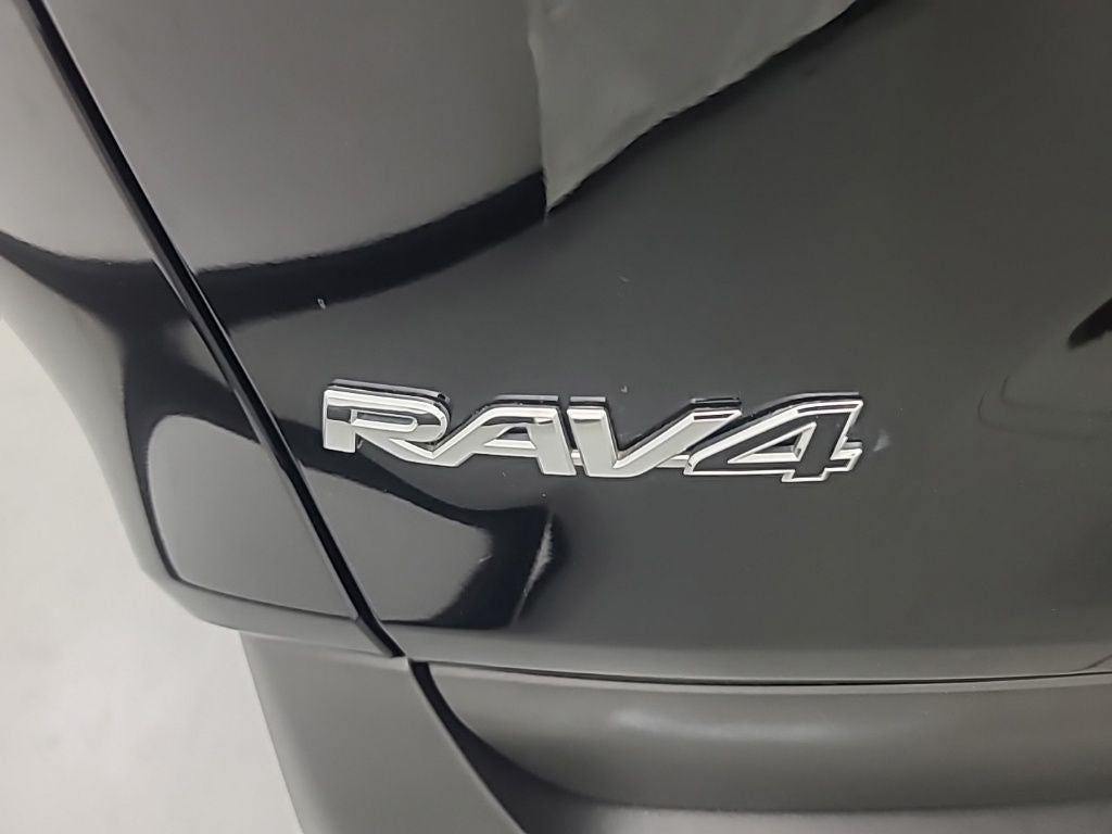 2019 Toyota RAV4 Hybrid LE