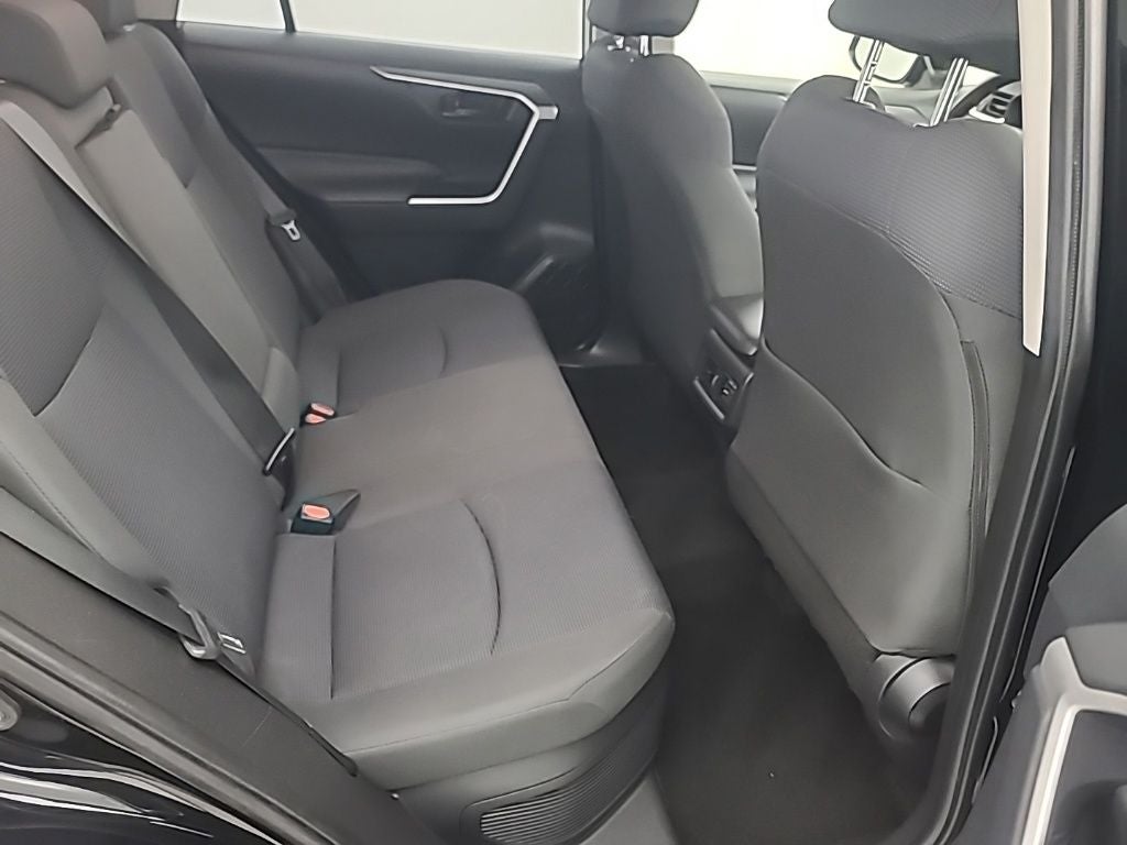 2019 Toyota RAV4 Hybrid LE