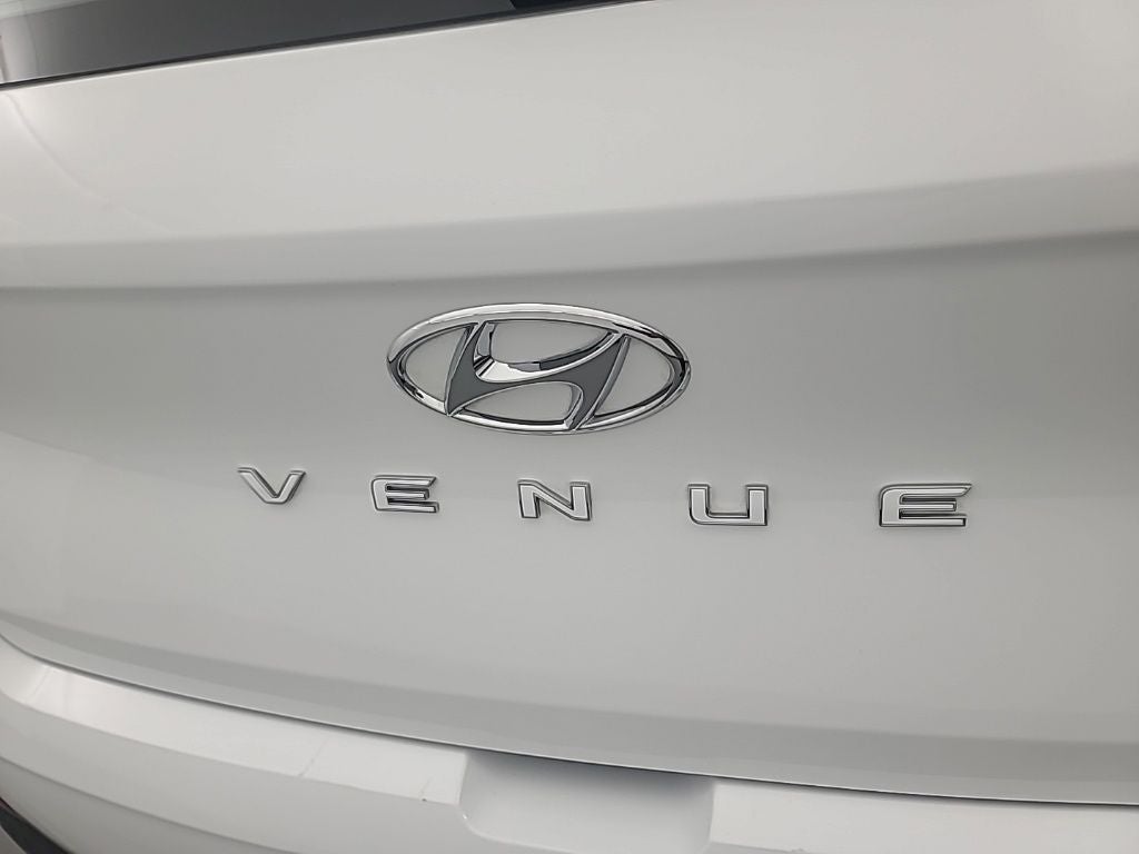 2024 Hyundai Venue SE