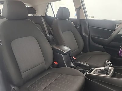 2024 Hyundai Venue SE