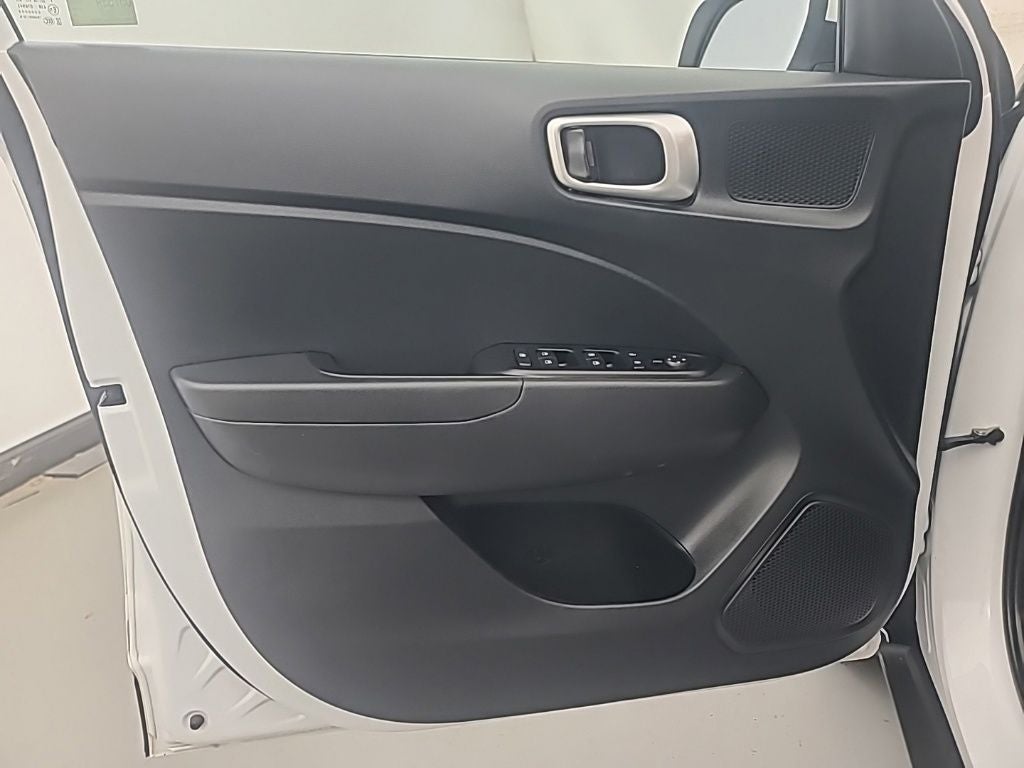 2024 Hyundai Venue SE