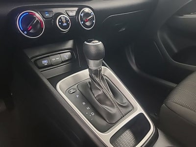 2024 Hyundai Venue SE