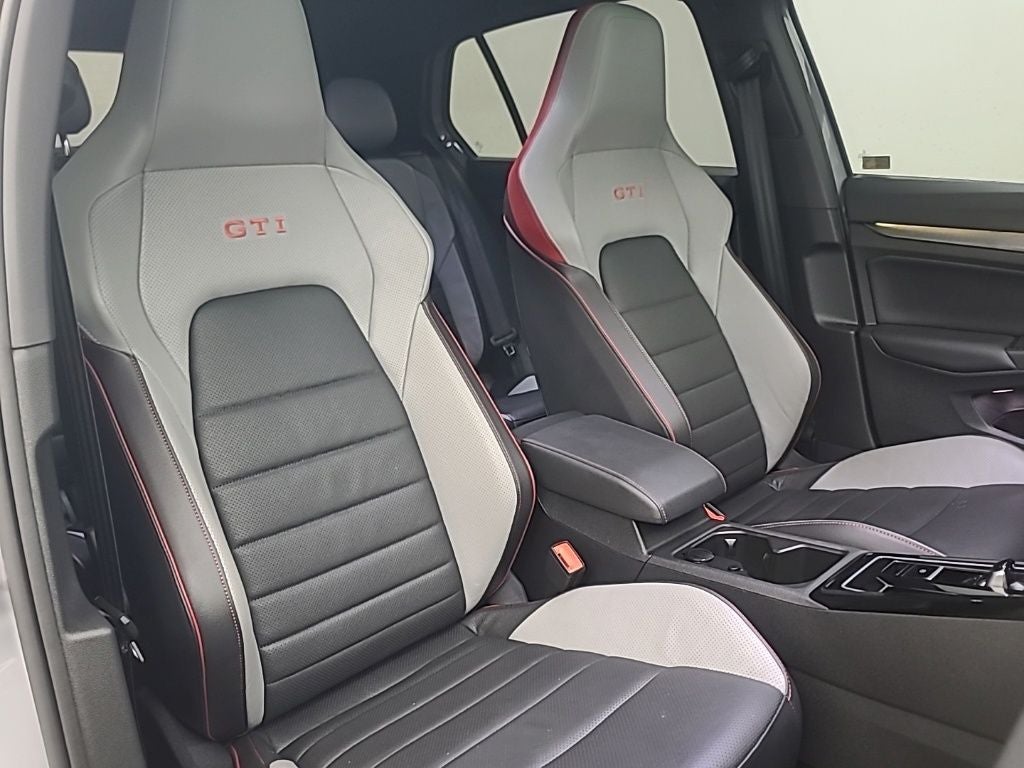 2025 Volkswagen GTI 2.0T SE