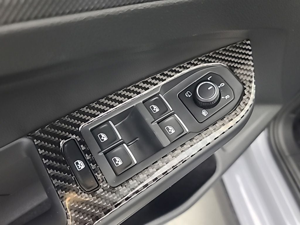 2025 Volkswagen GTI 2.0T SE