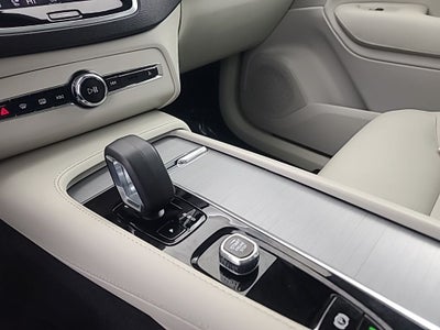 2023 Volvo XC90 B5 Core