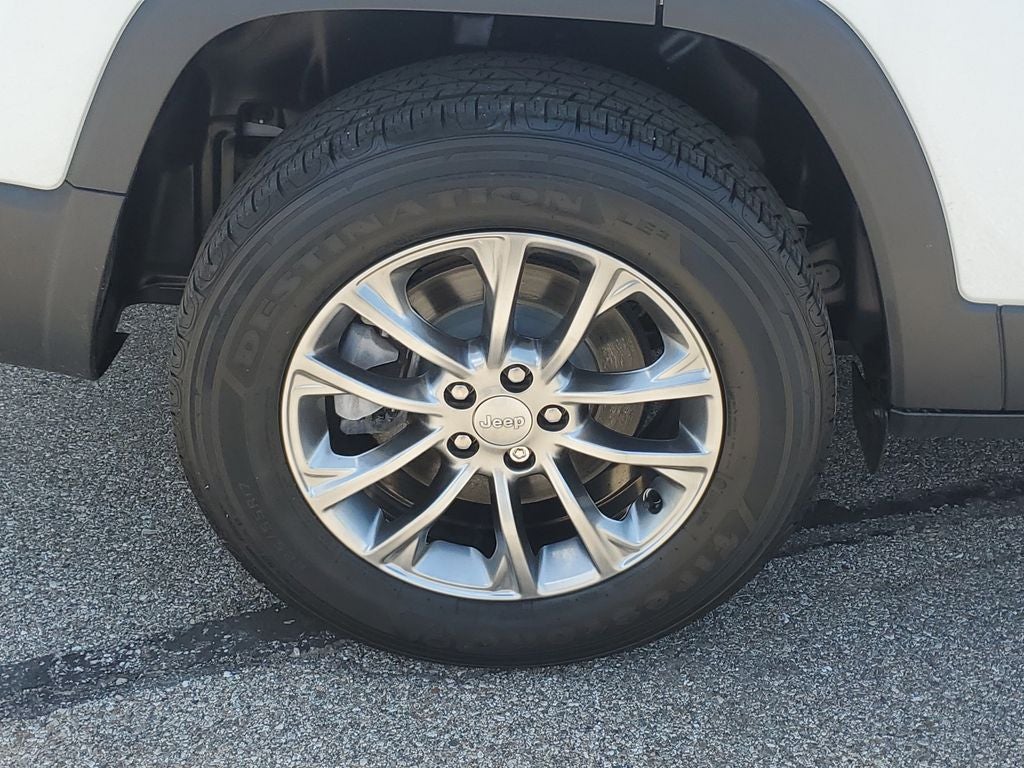 2021 Jeep Cherokee Latitude Lux