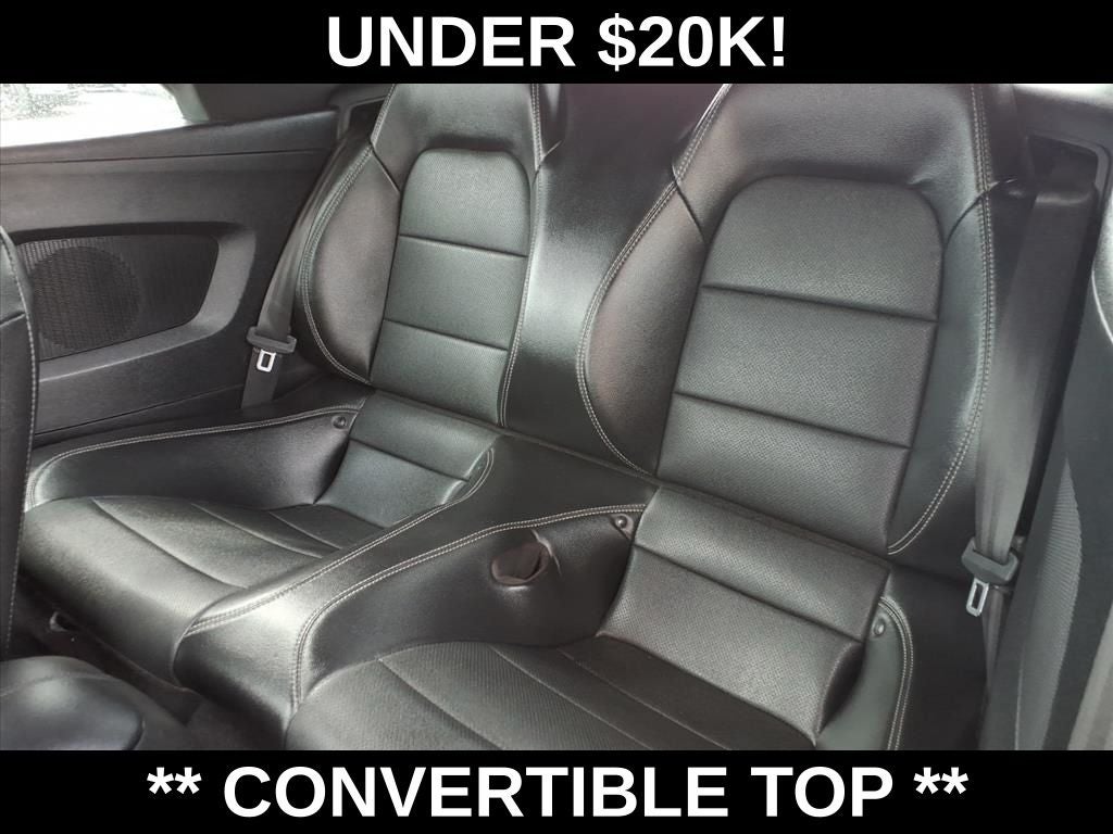 2022 Ford Mustang EcoBoost Premium