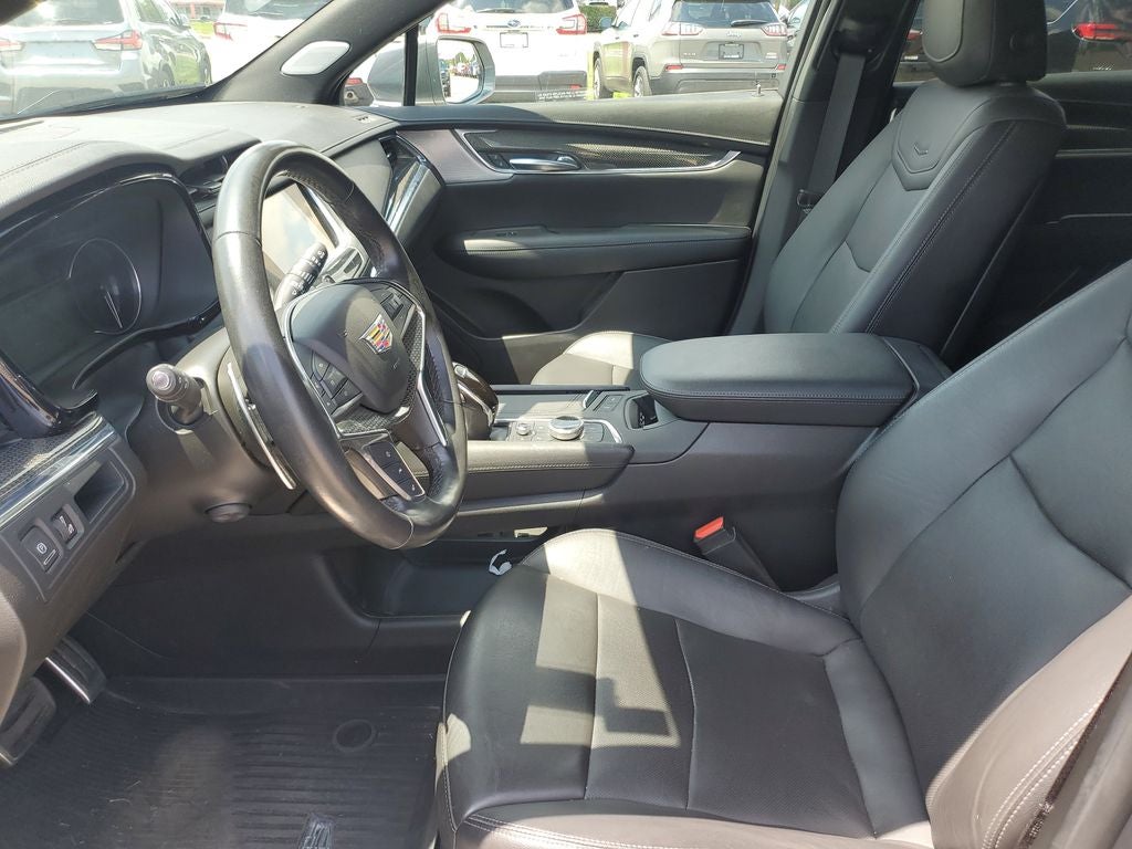 2020 Cadillac XT5 Sport