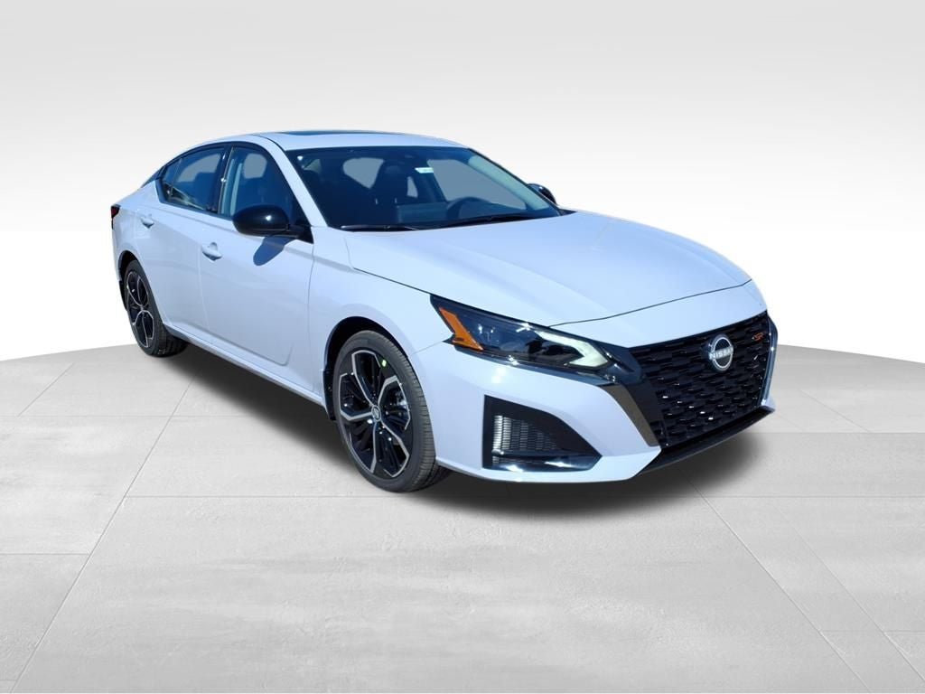 2025 Nissan Altima 2.5 SR