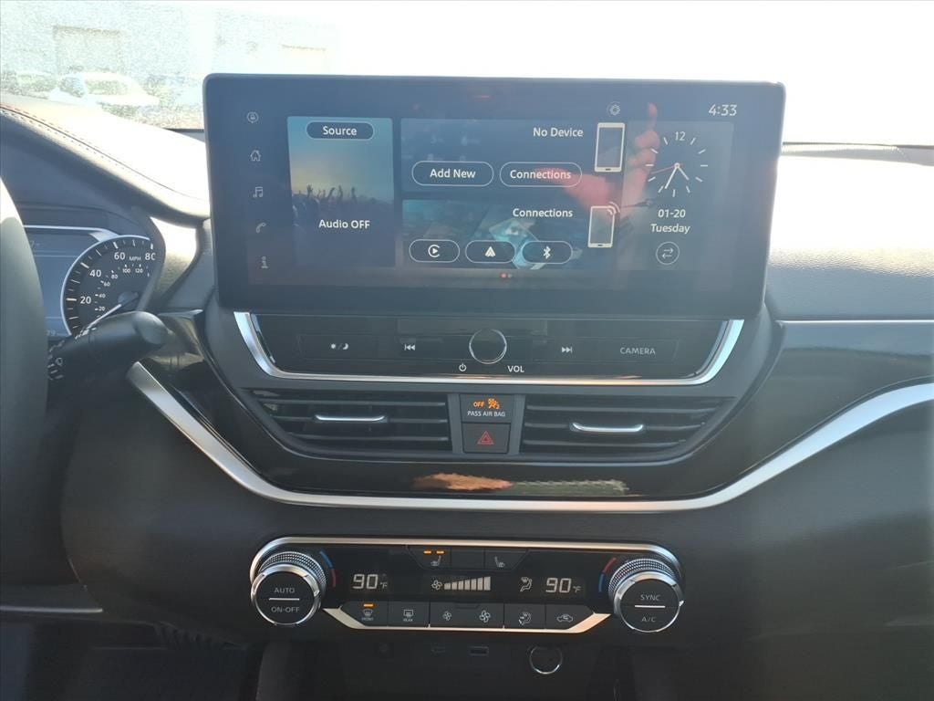 2025 Nissan Altima 2.5 SR