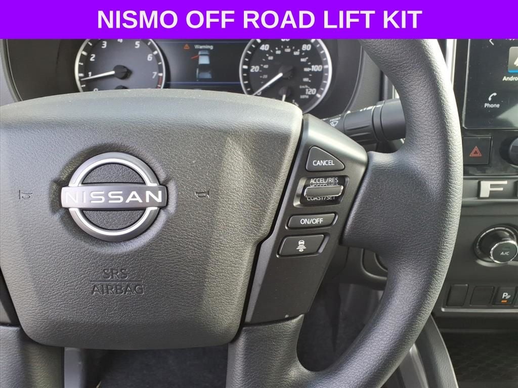 2025 Nissan Frontier SV