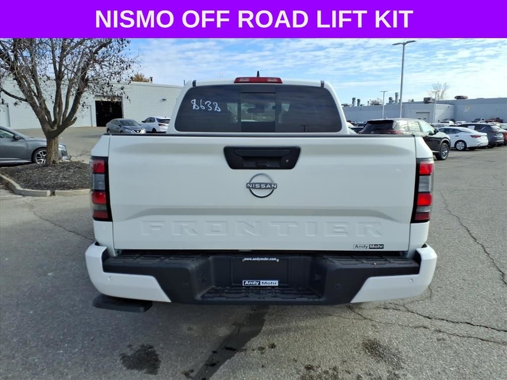 2025 Nissan Frontier SV