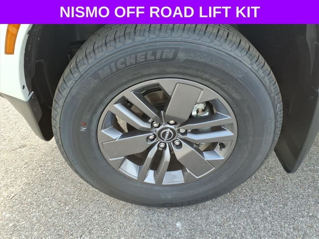 2025 Nissan Frontier SV