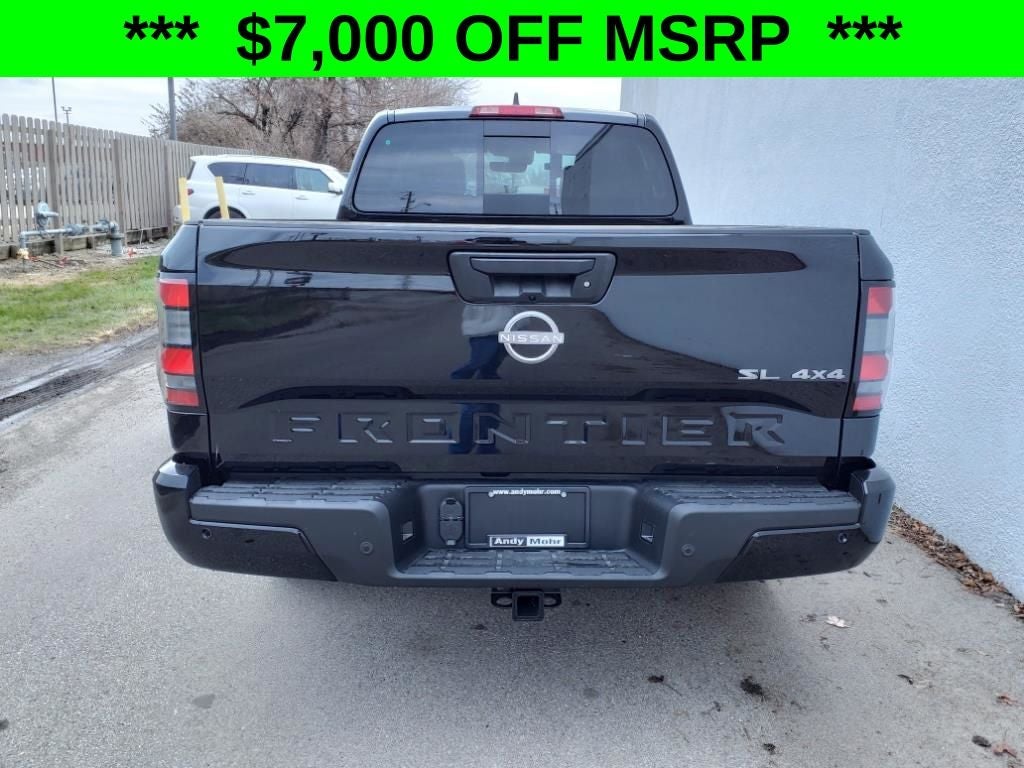 2025 Nissan Frontier SL