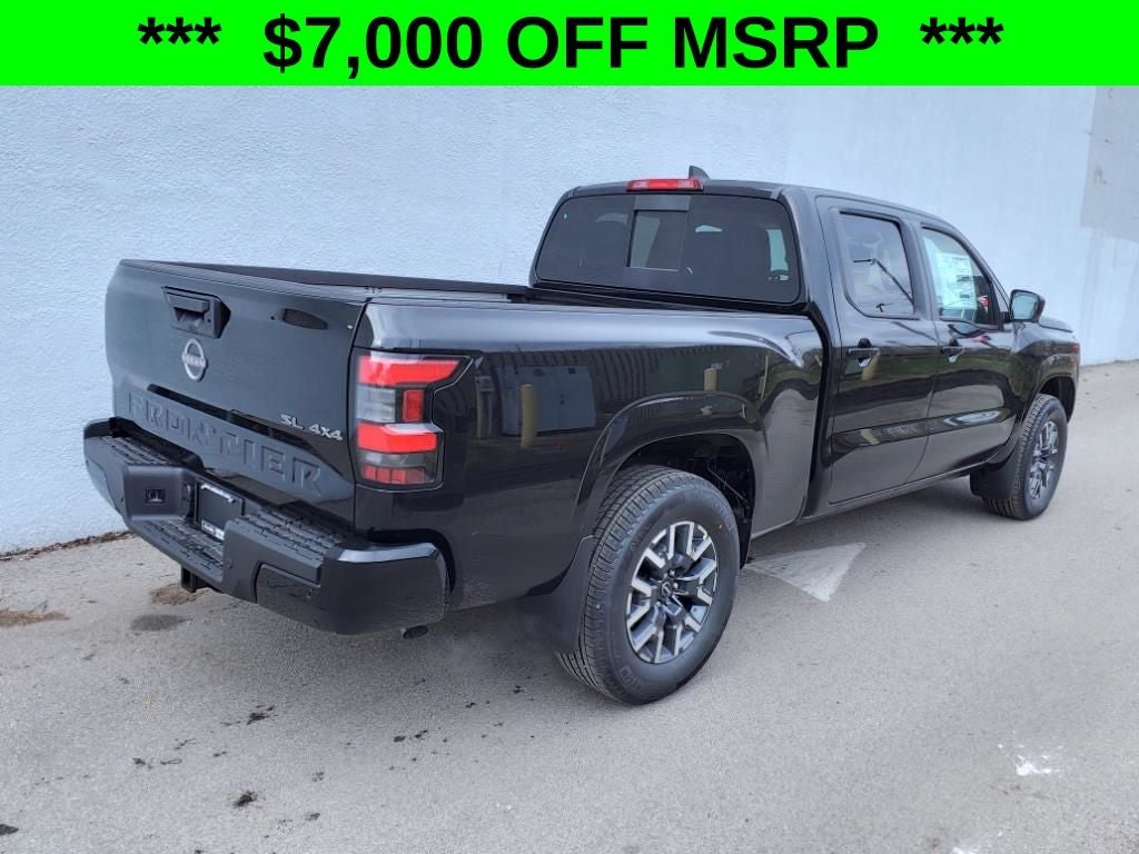 2025 Nissan Frontier SL