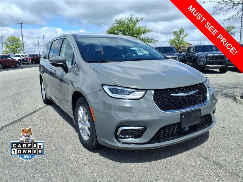 2023 Chrysler Pacifica Touring L