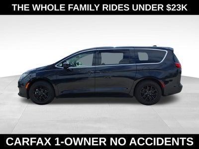2023 Chrysler Voyager LX