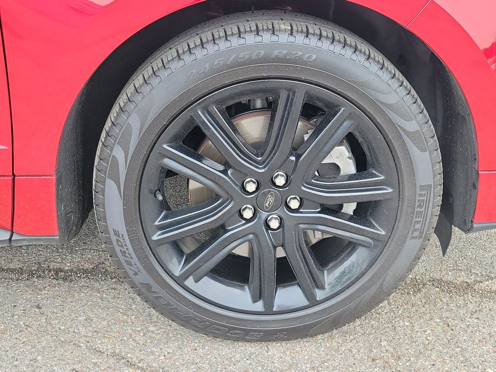 2022 Ford Edge ST Line