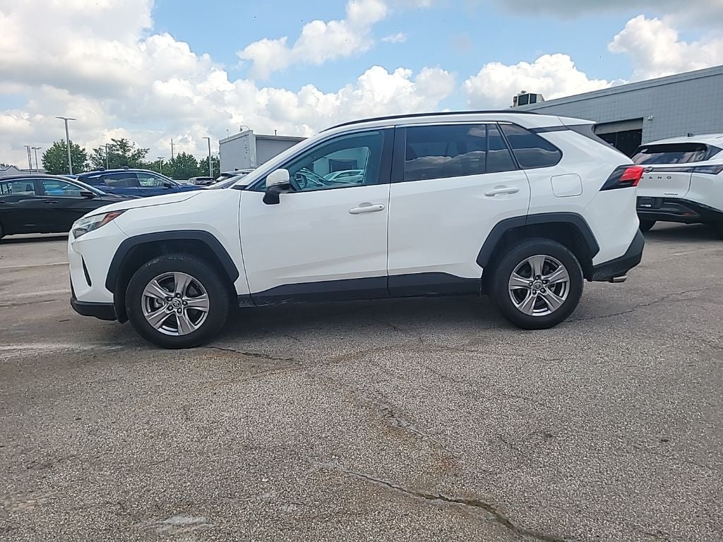 2025 Toyota RAV4 XLE