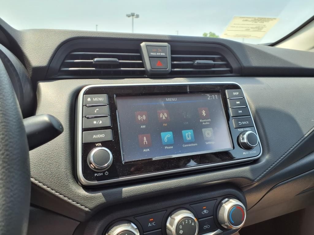 2025 Nissan Versa 1.6 S