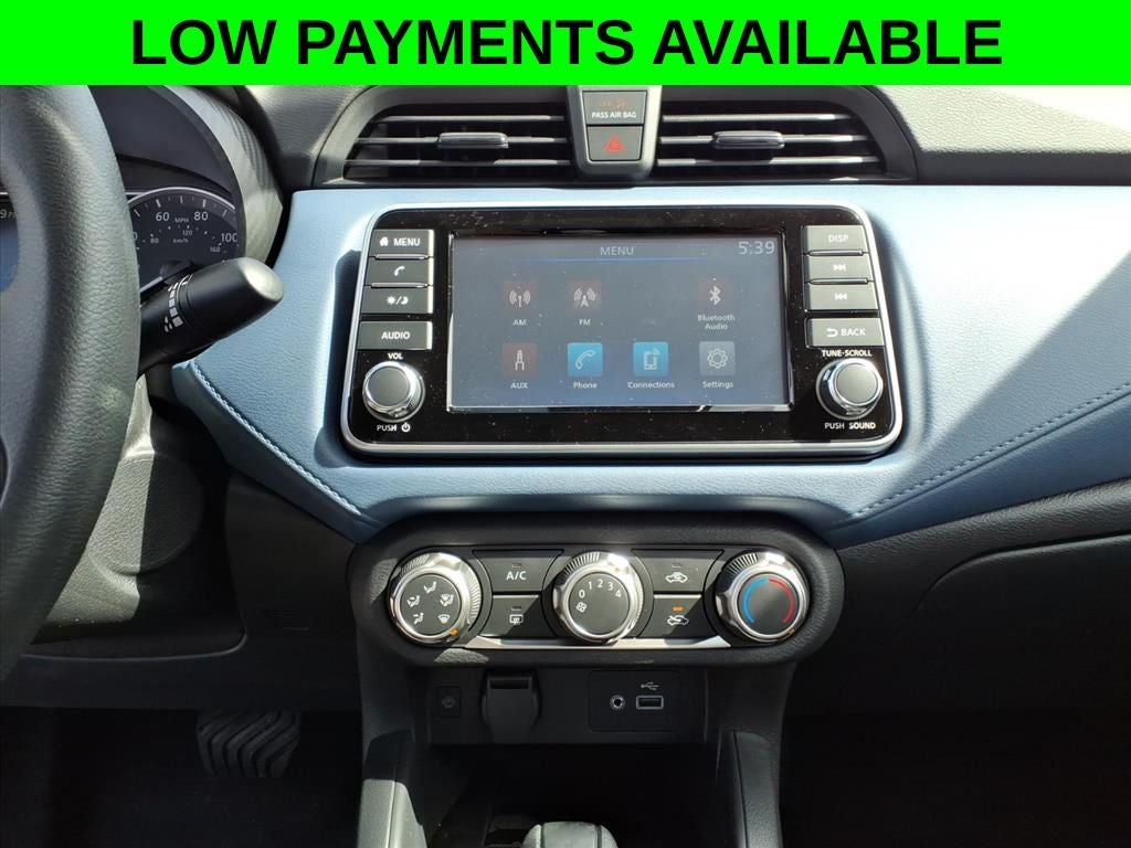 2025 Nissan Versa 1.6 SV