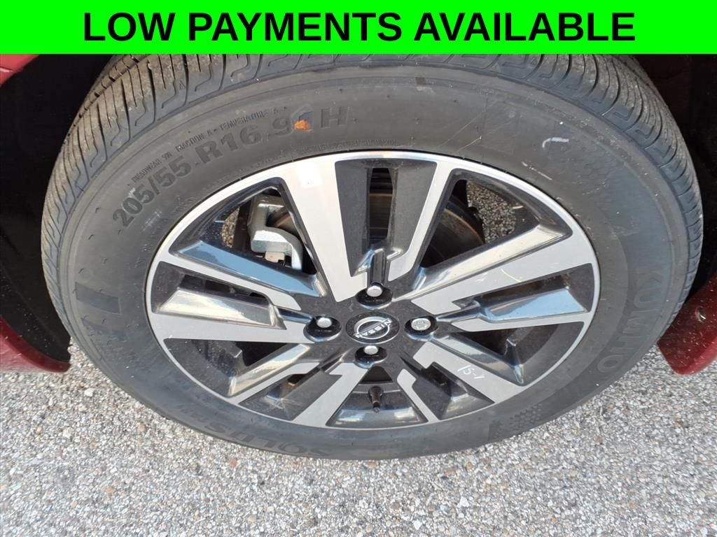 2025 Nissan Versa 1.6 SV