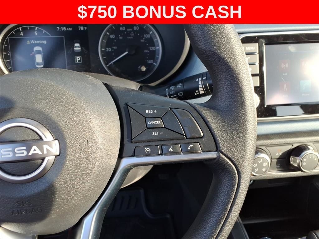 2025 Nissan Versa 1.6 SV