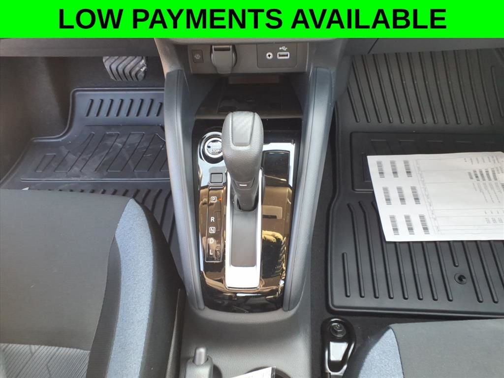 2025 Nissan Versa 1.6 SV