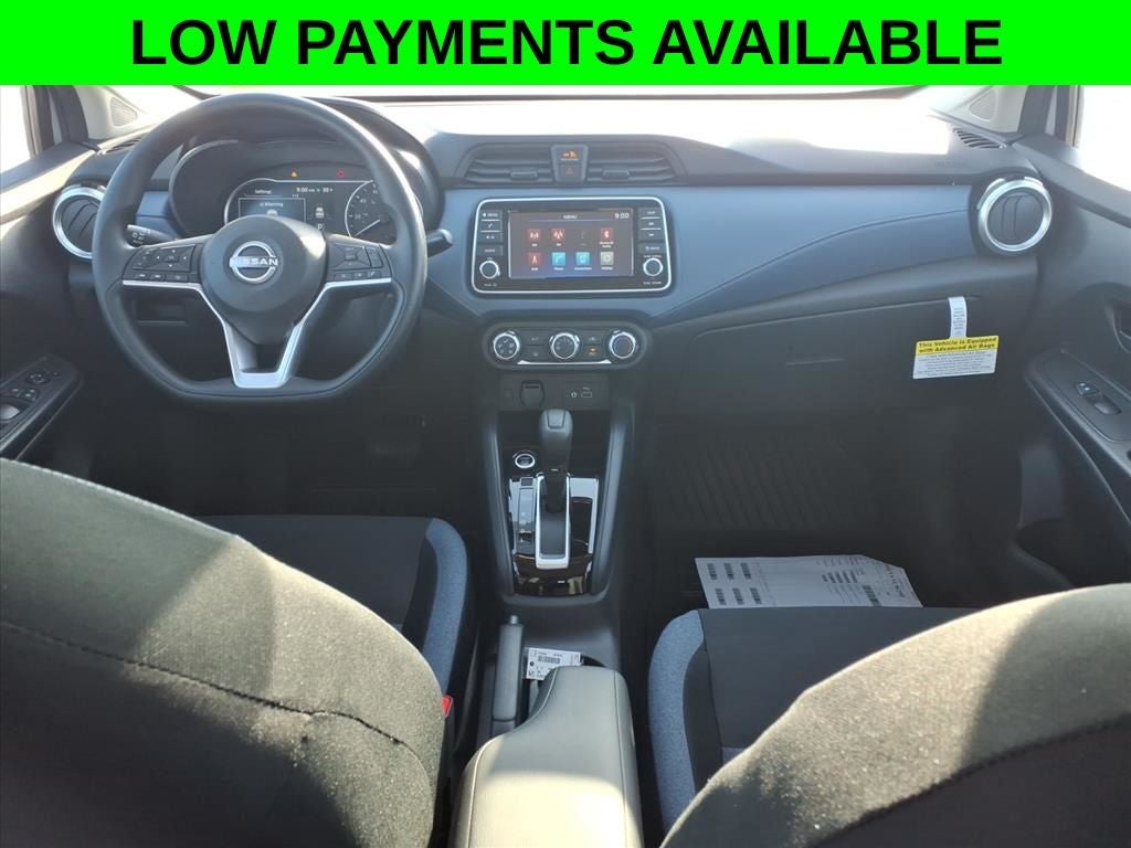 2025 Nissan Versa 1.6 SV